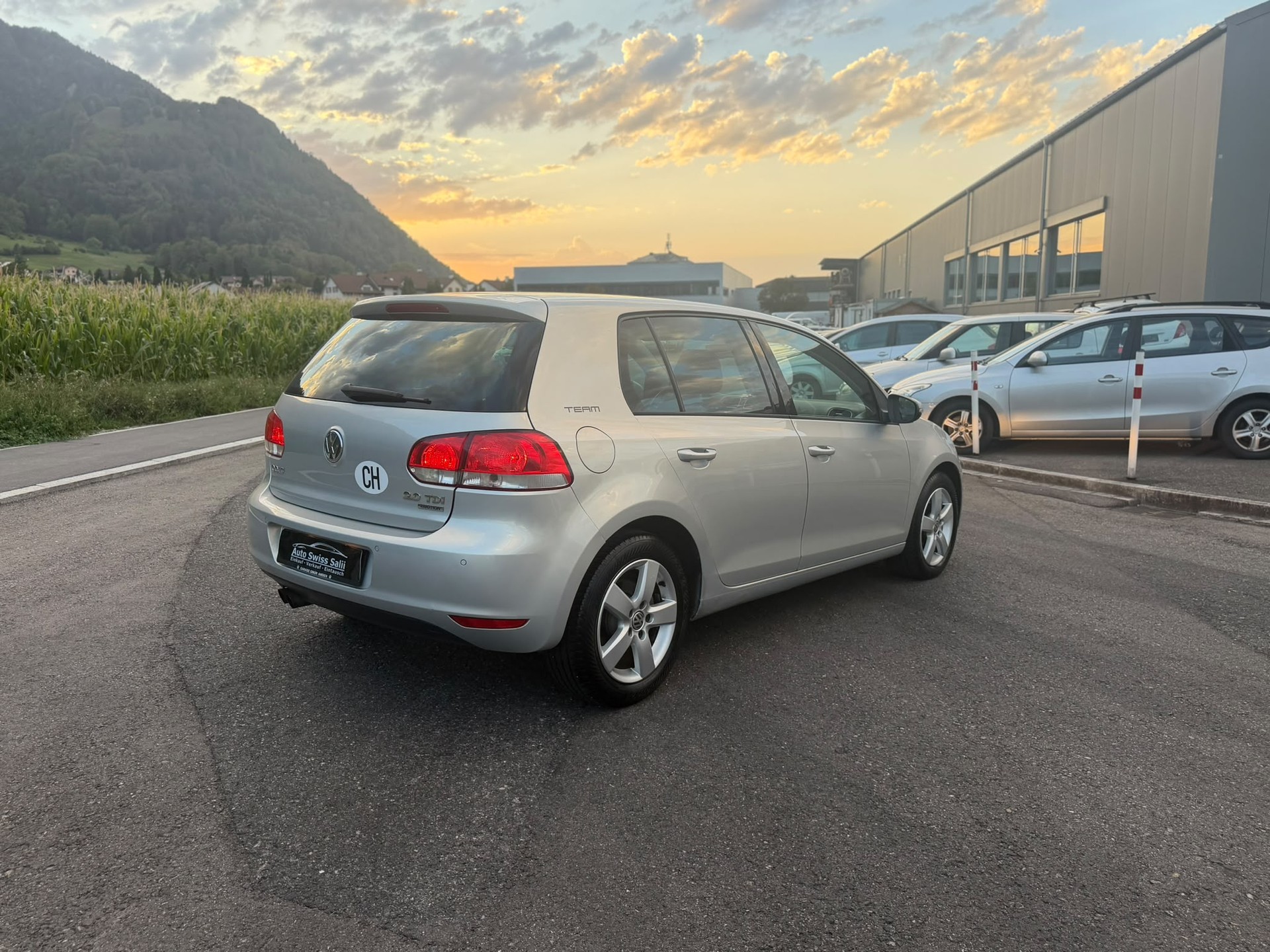 VW Golf 2.0 TDI-image-3