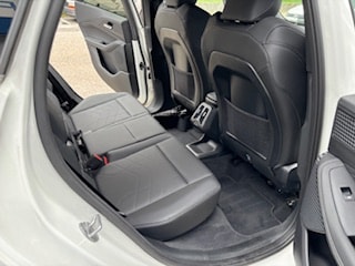 BMW 223i Active Tourer xDrive DKG-image-10