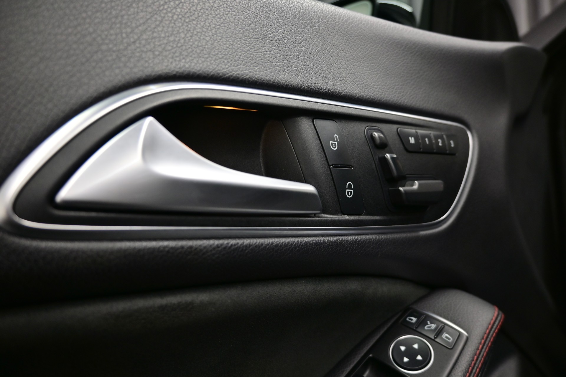 MERCEDES-BENZ CLA Shooting Brake 250 Sport 4Matic 7G-DCT-image-15