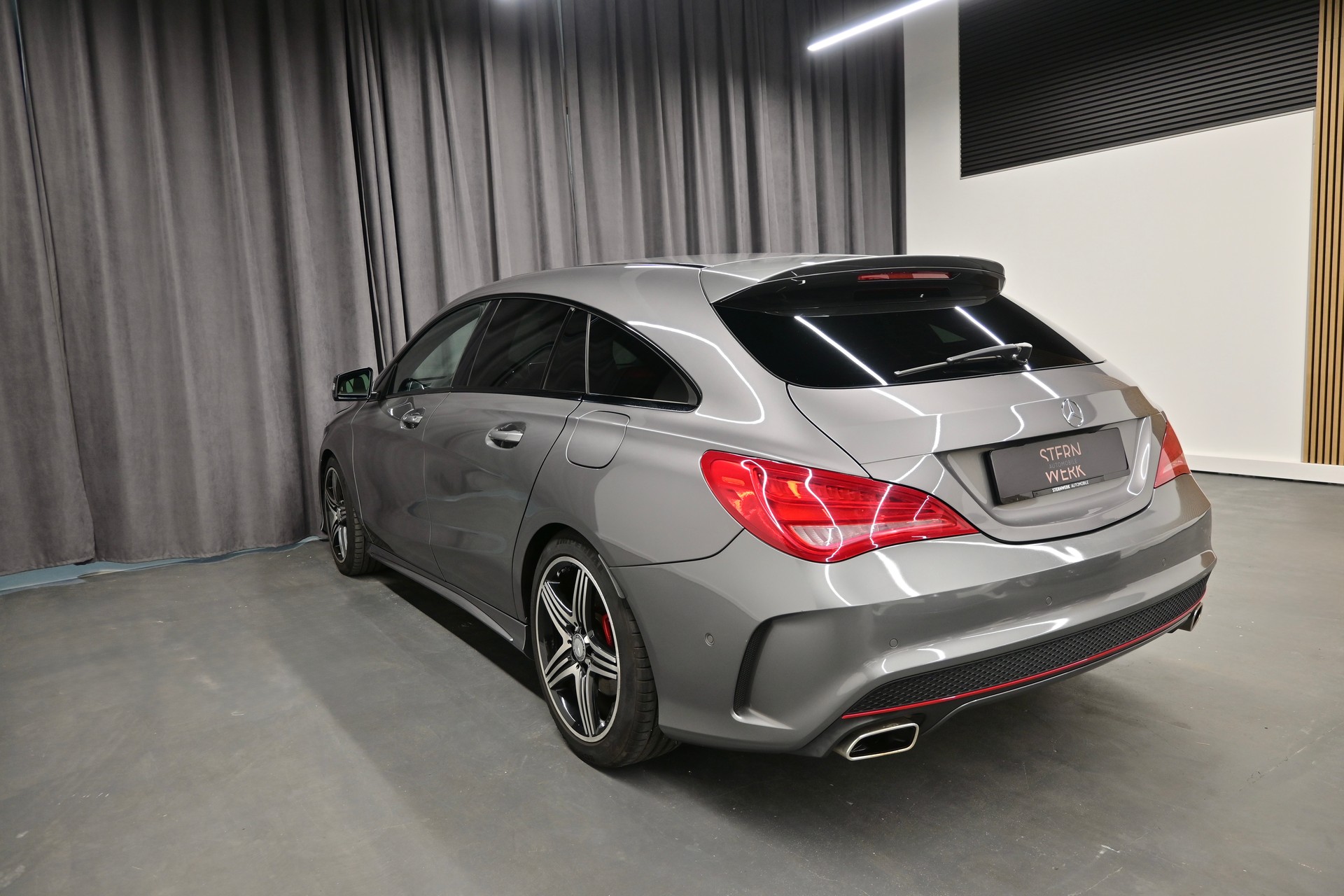 MERCEDES-BENZ CLA Shooting Brake 250 Sport 4Matic 7G-DCT-image-4