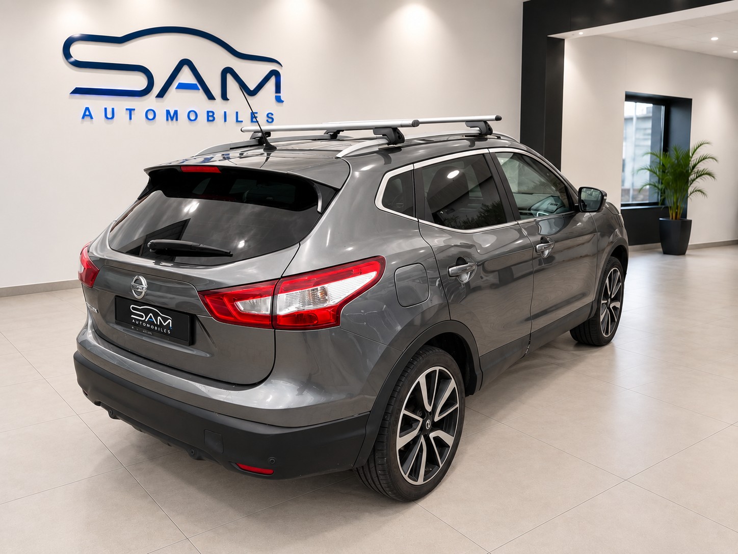 NISSAN Qashqai 1.6 DIG-T tekna-image-4