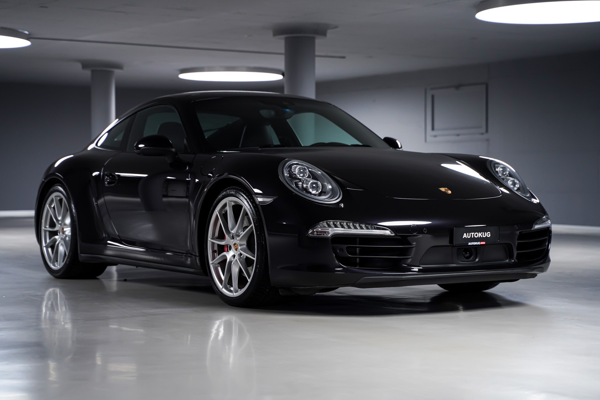 PORSCHE 911 Carrera 4S PDK-showroom-element-2