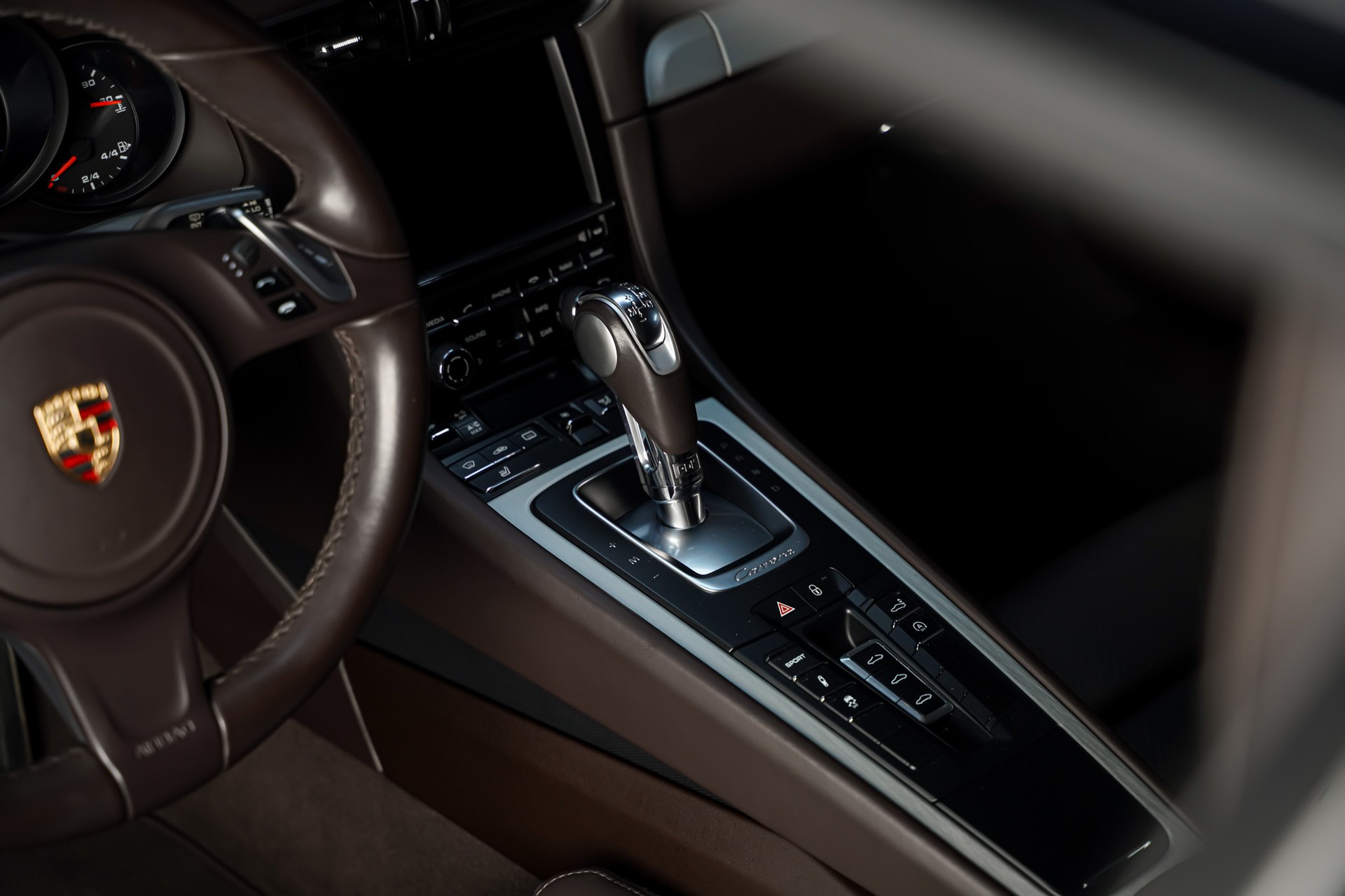 PORSCHE 911 Carrera 4S PDK-image-11