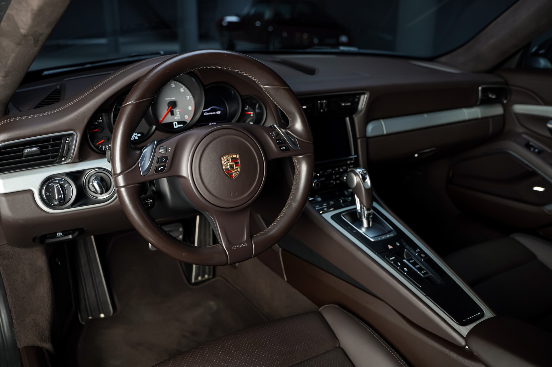 PORSCHE 911 Carrera 4S PDK-image-10