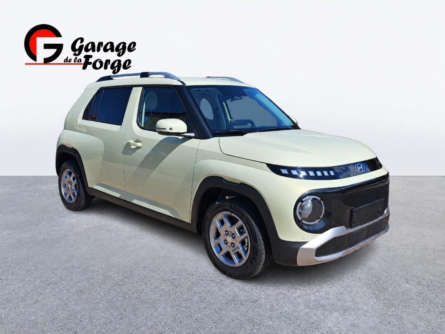 HYUNDAI Inster 49 kWh Electric Amplia-image-0