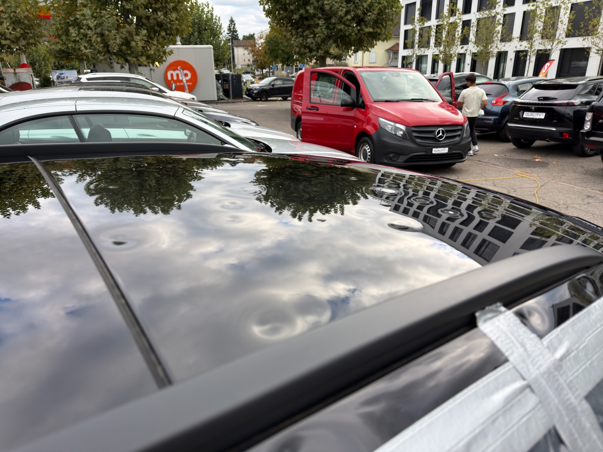 MERCEDES-BENZ C 300 d AMG Line 4Matic 9G-Tronic-image-30
