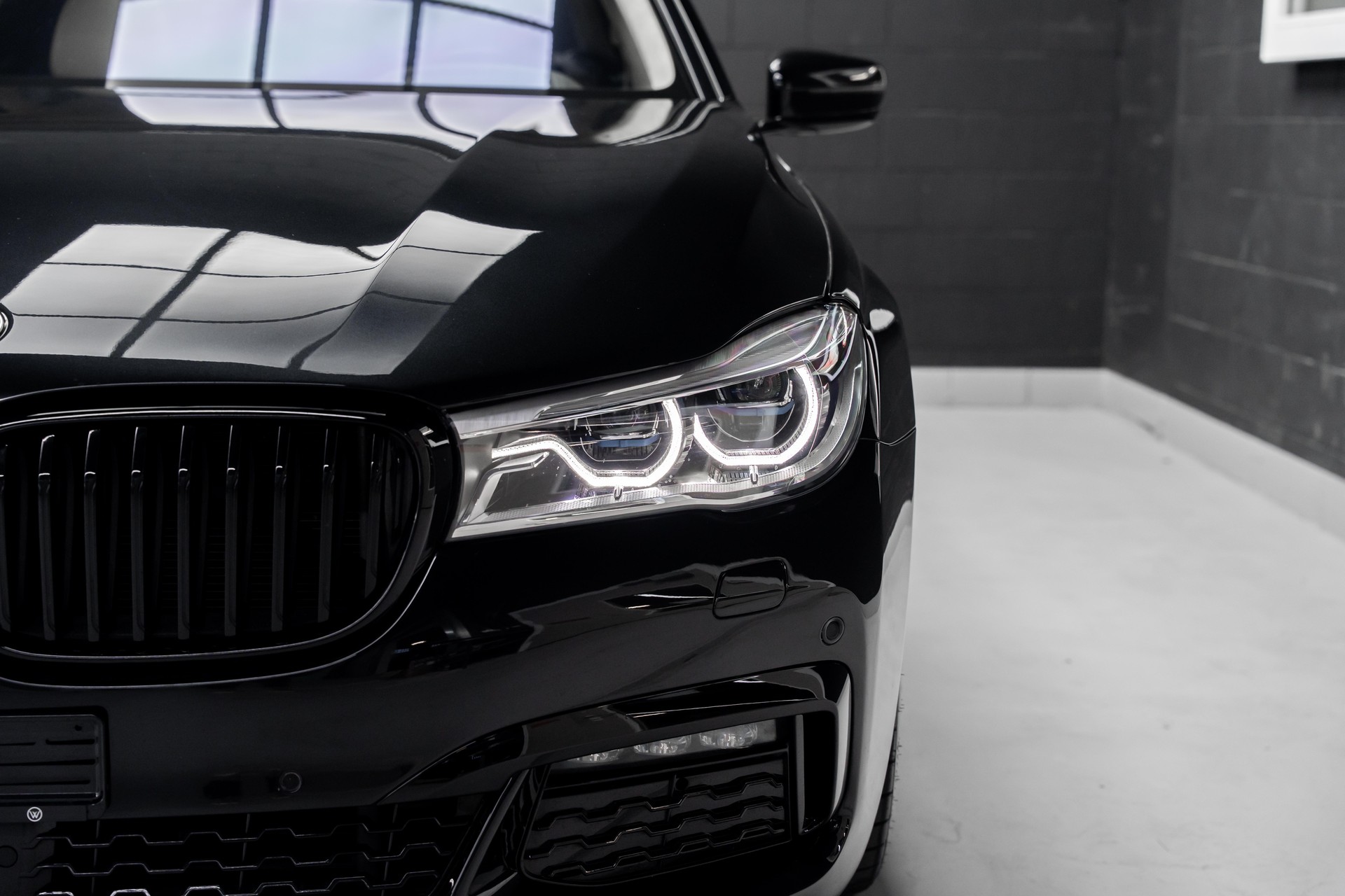 BMW 740Ld xDrive Steptronic-image-27