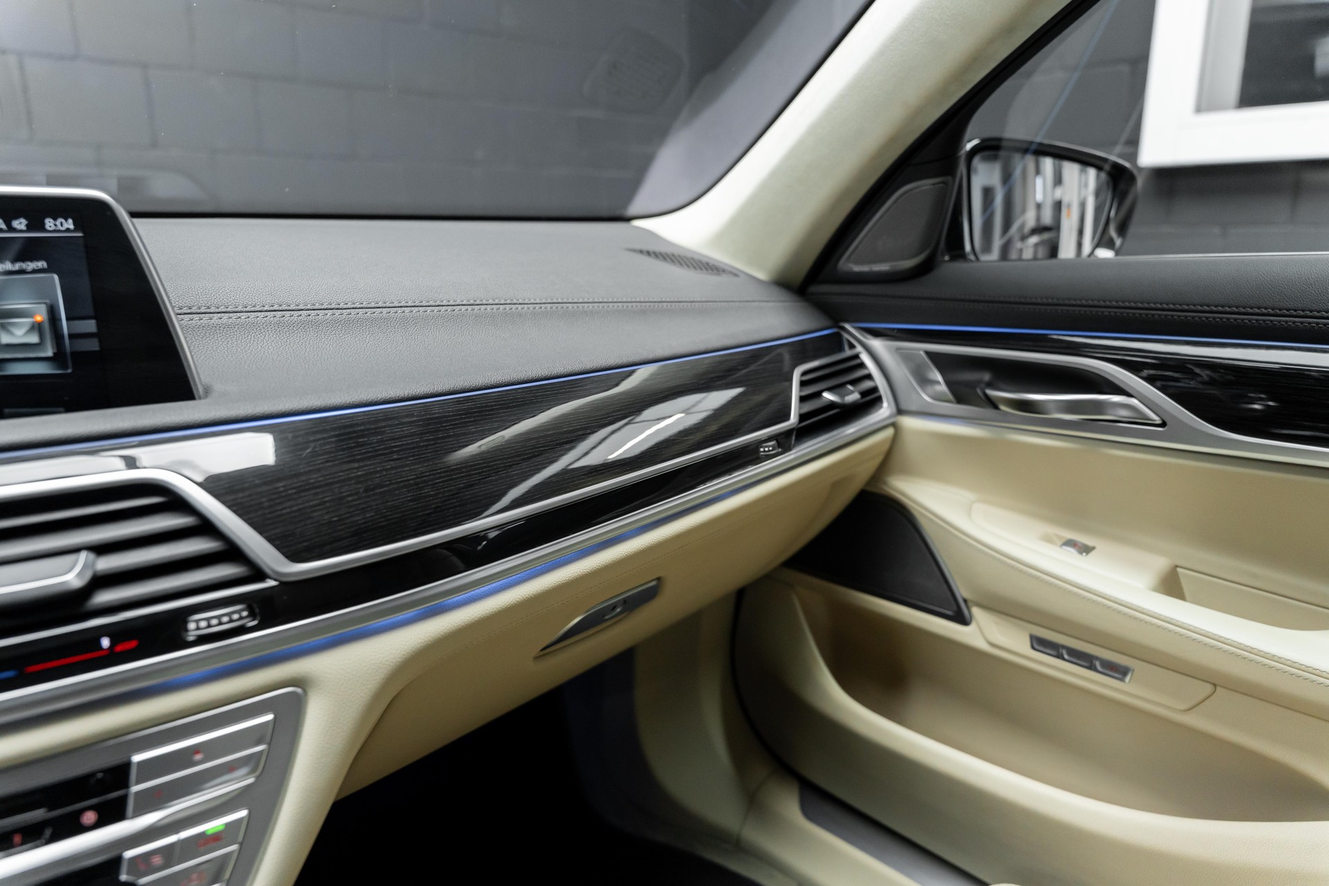 BMW 740Ld xDrive Steptronic-image-5