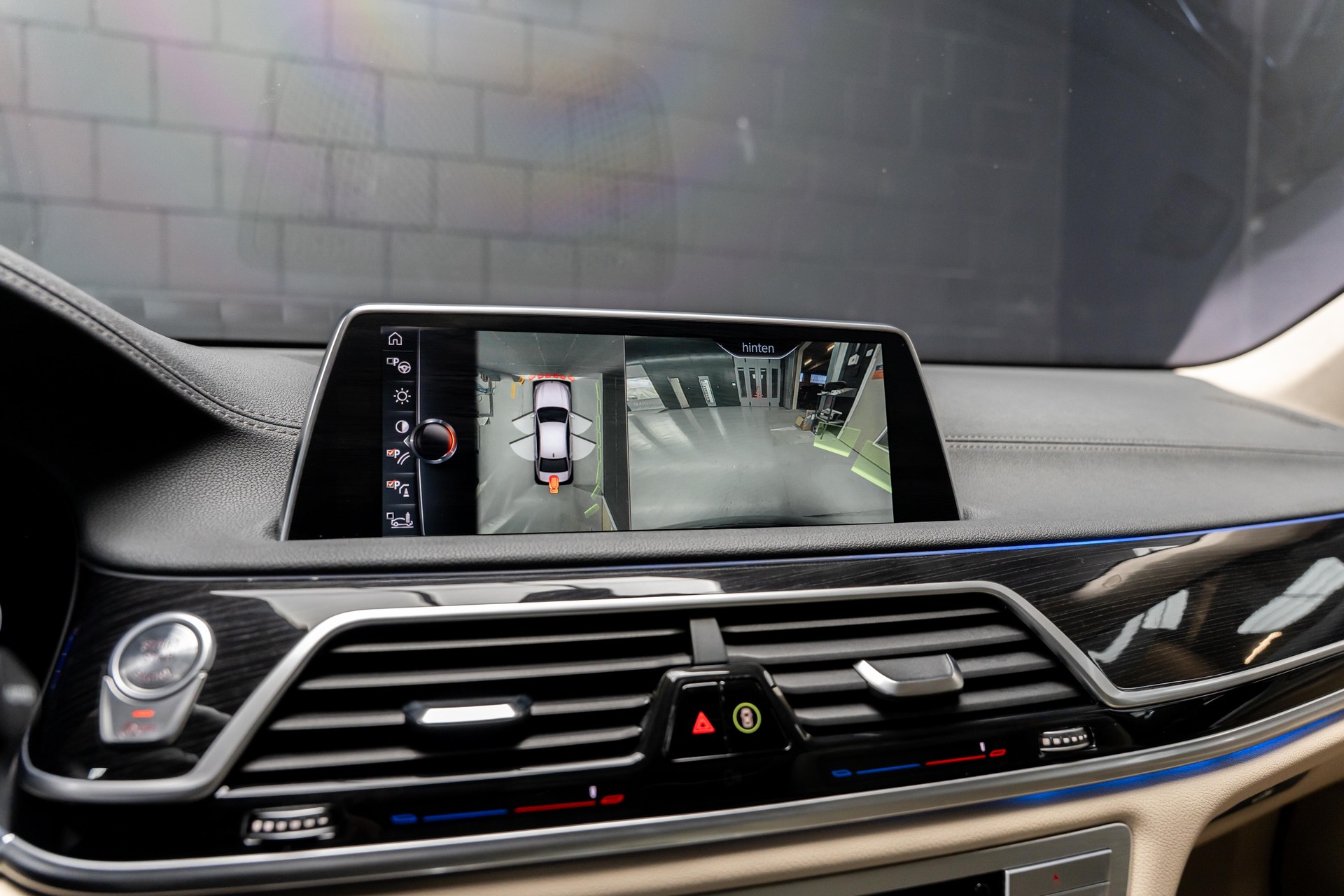 BMW 740Ld xDrive Steptronic-image-21