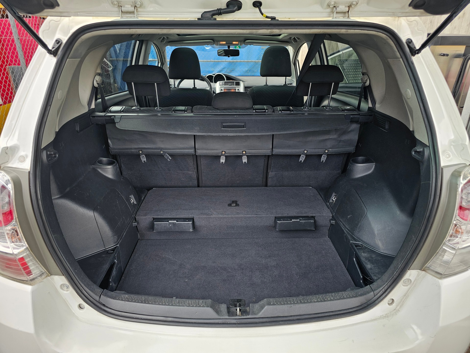 TOYOTA Verso 2.2 D-CAT Linea Sol Automatic-image-12
