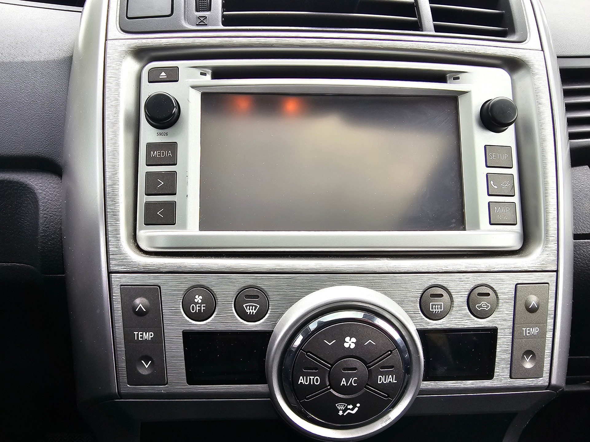 TOYOTA Verso 2.2 D-CAT Linea Sol Automatic-image-9