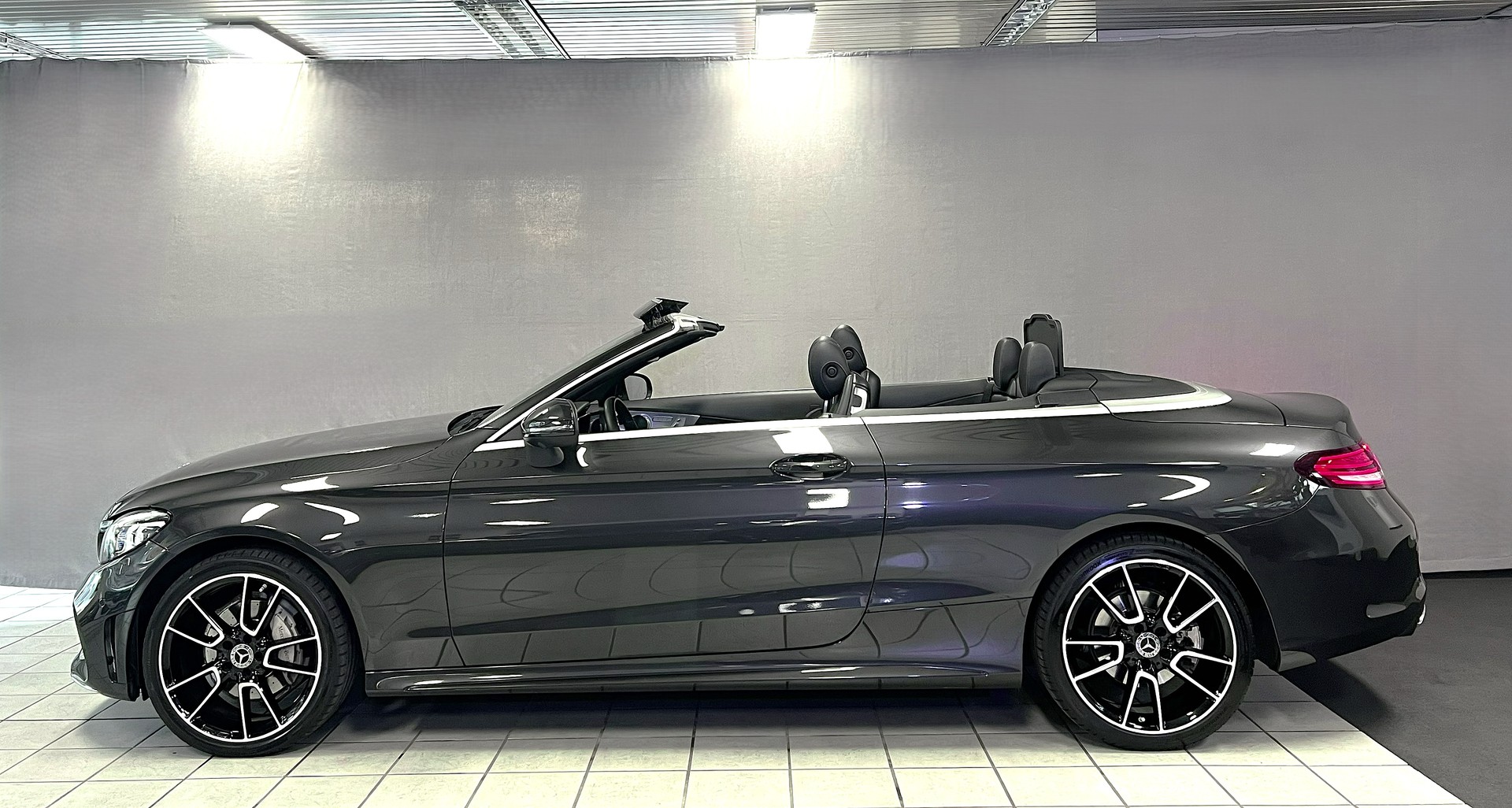 MERCEDES-BENZ C 200 AMG Line Cabriolet 4Matic 9G-Tronic-image-1
