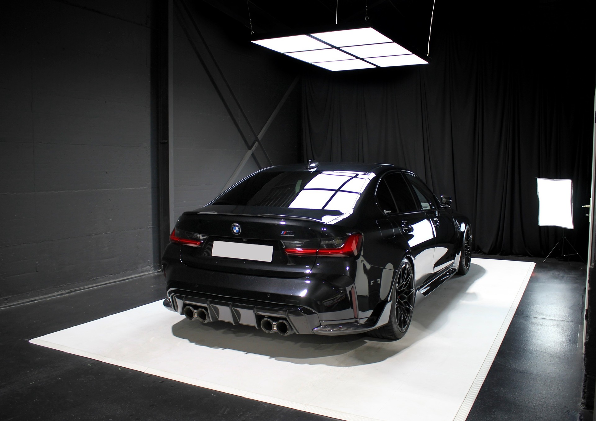BMW M3 Competition-image-8