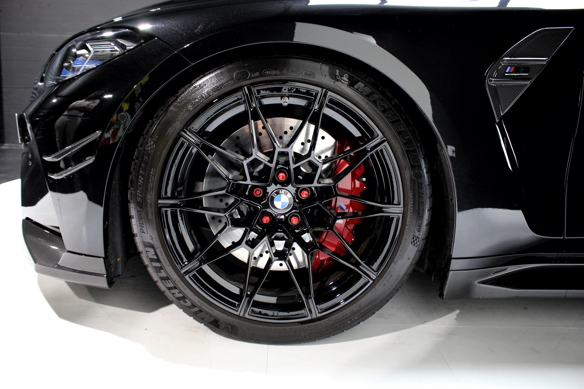 BMW M3 Competition-image-10