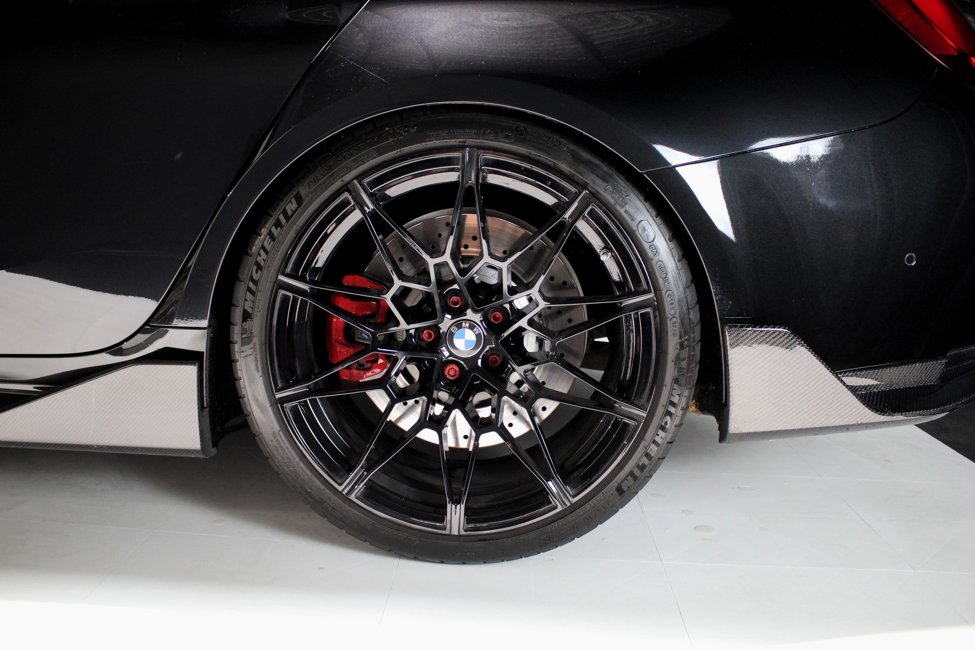 BMW M3 Competition-image-9