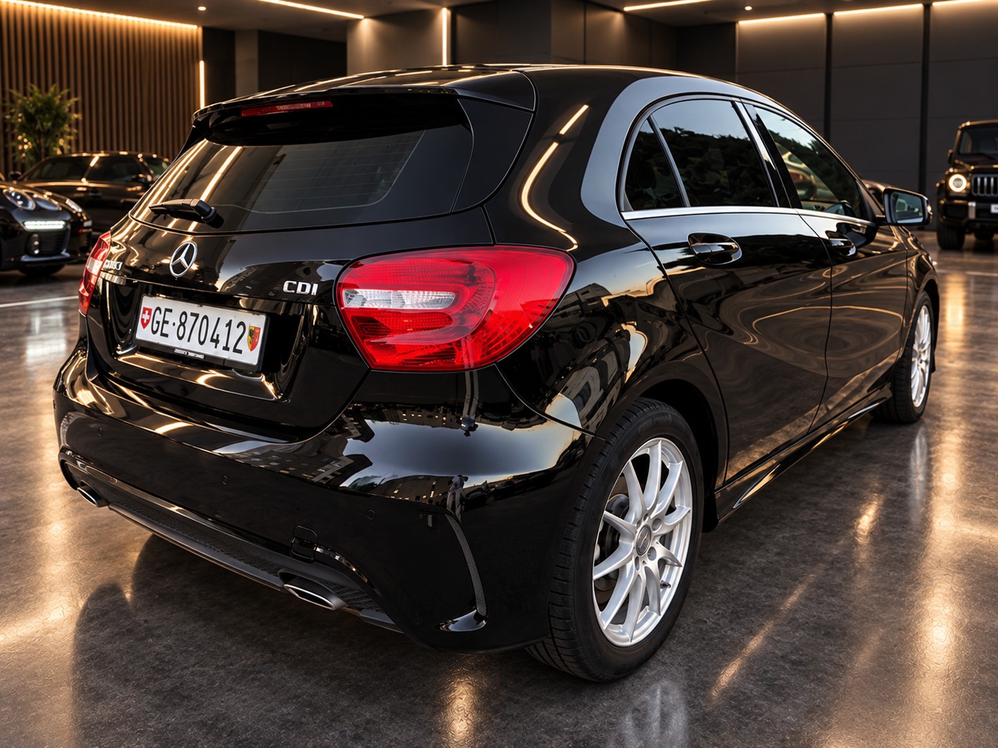 MERCEDES-BENZ A 180 CDI AMG Line-image-1