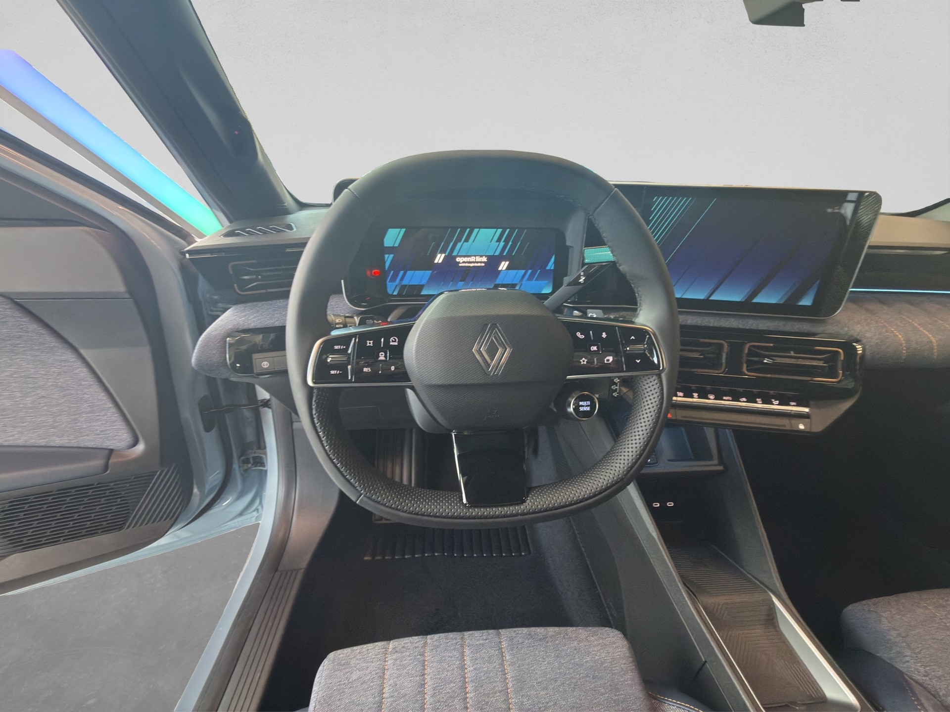RENAULT R4 E-Tech Comfort Range 52 kWh Techno-image-9