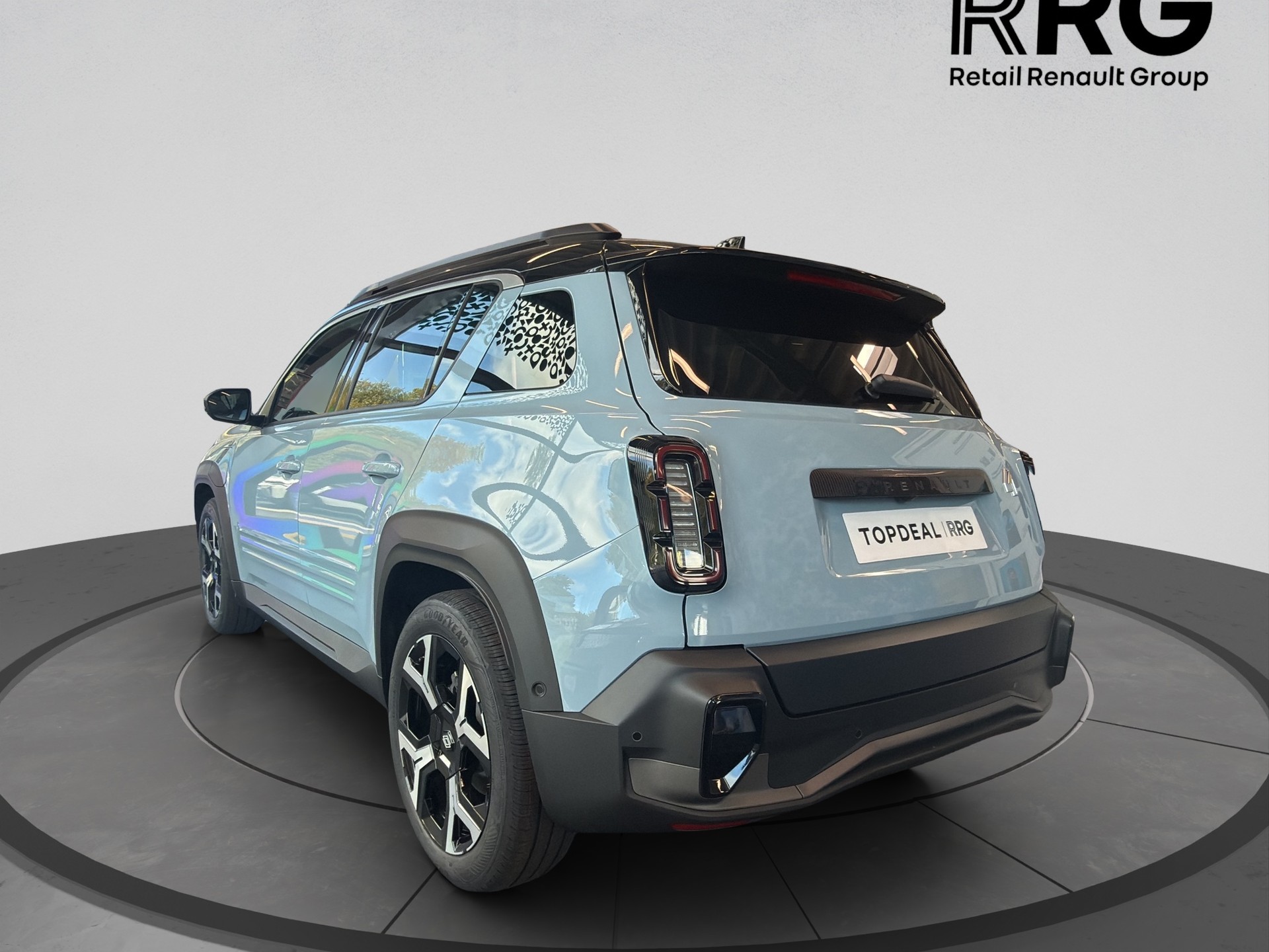 RENAULT R4 E-Tech Comfort Range 52 kWh Techno-image-4