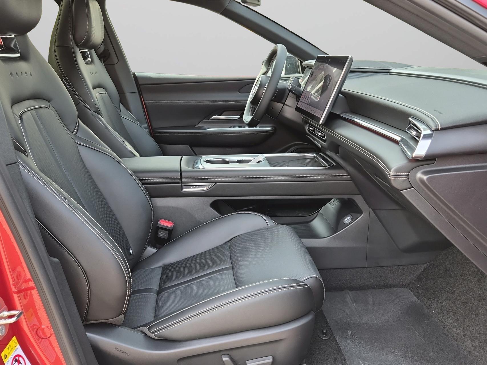 MAZDA 6e 258 69kWh Takumi-image-17