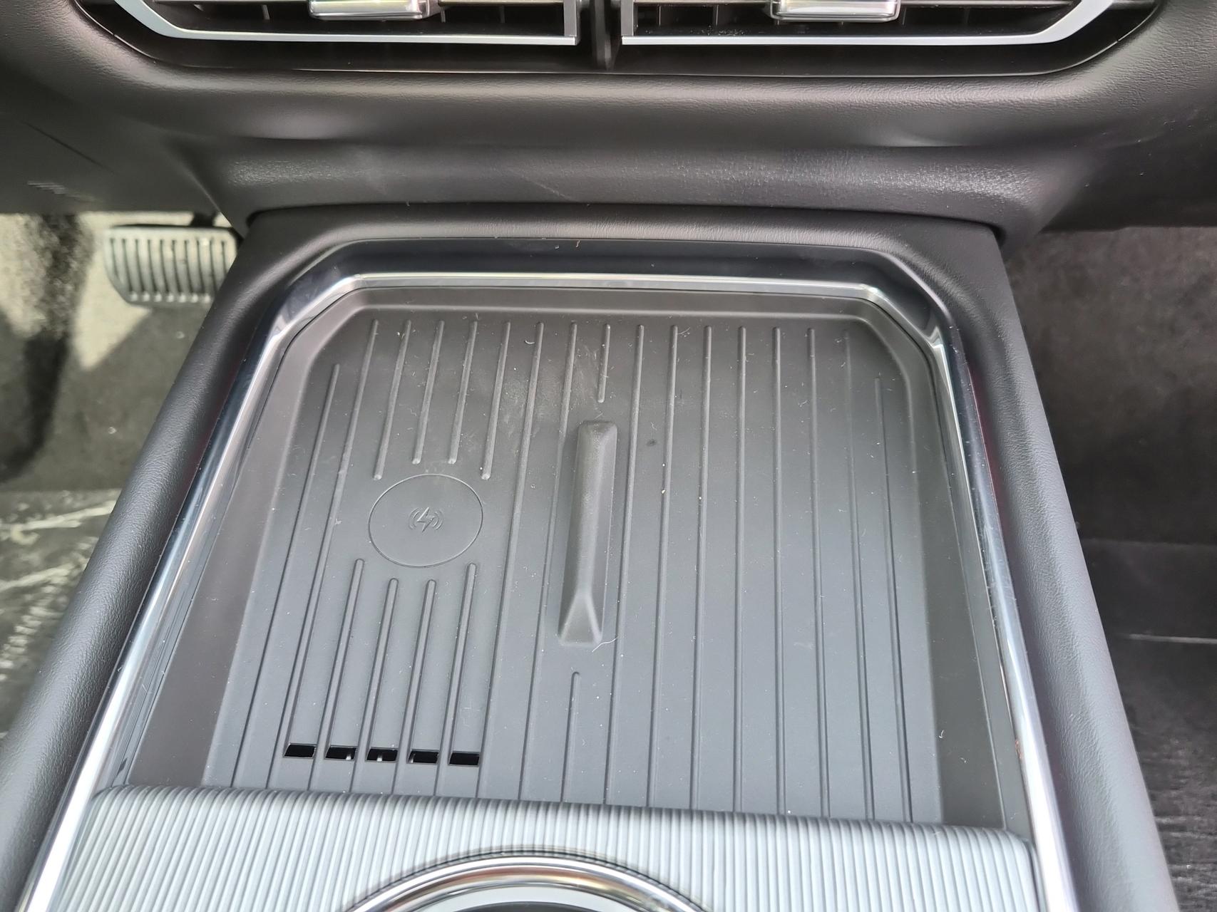 MAZDA 6e 258 69kWh Takumi-image-19