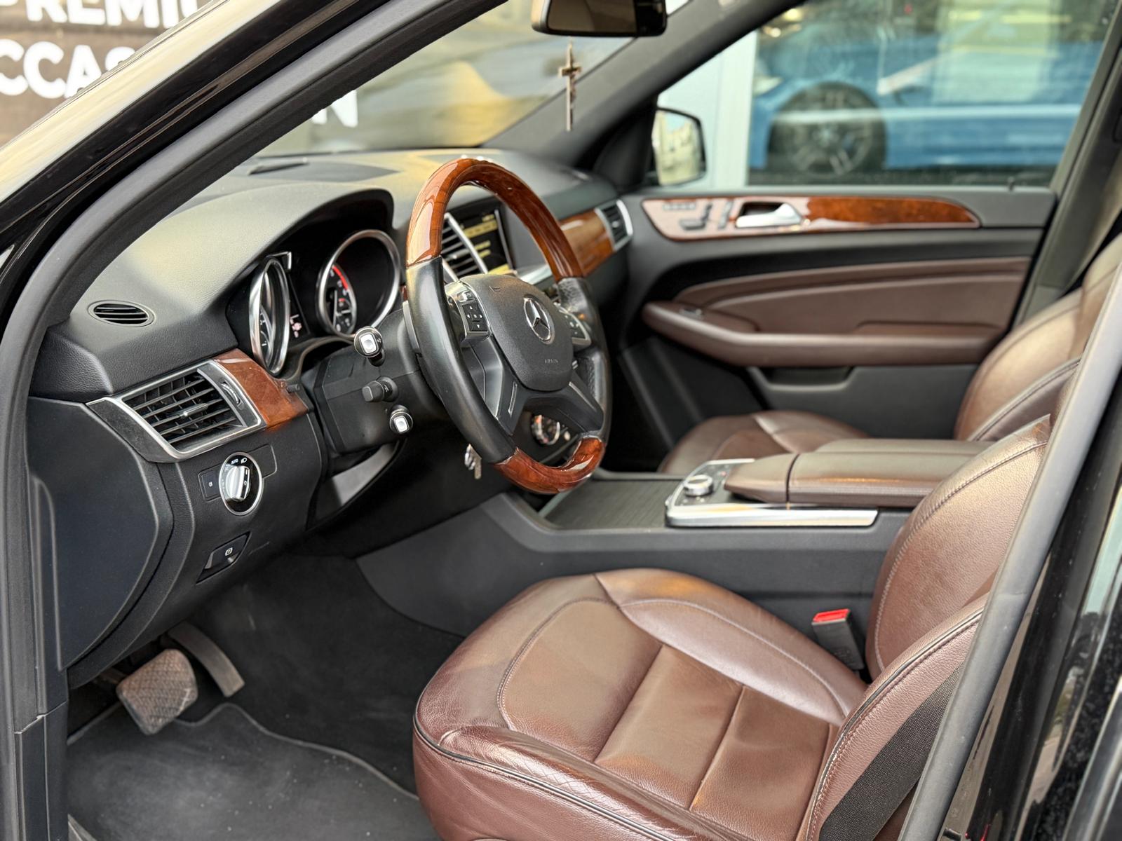MERCEDES-BENZ ML 350 BlueTEC 4Matic 7G-Tronic-image-7