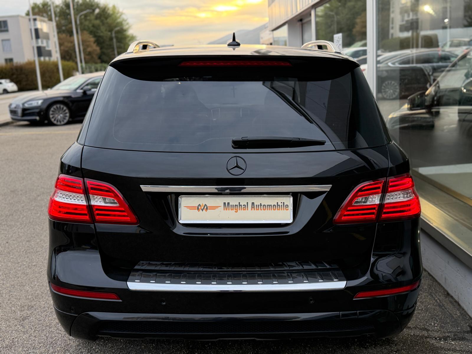 MERCEDES-BENZ ML 350 BlueTEC 4Matic 7G-Tronic-image-3