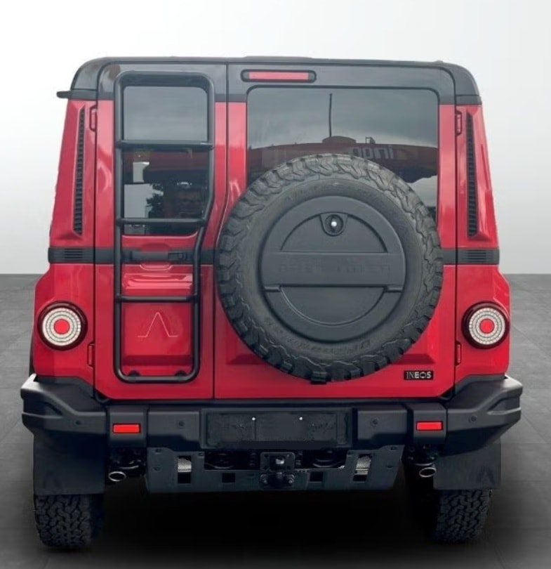 INEOS Grenadier 3.0D Utility Wagon 5-Sitz-image-3