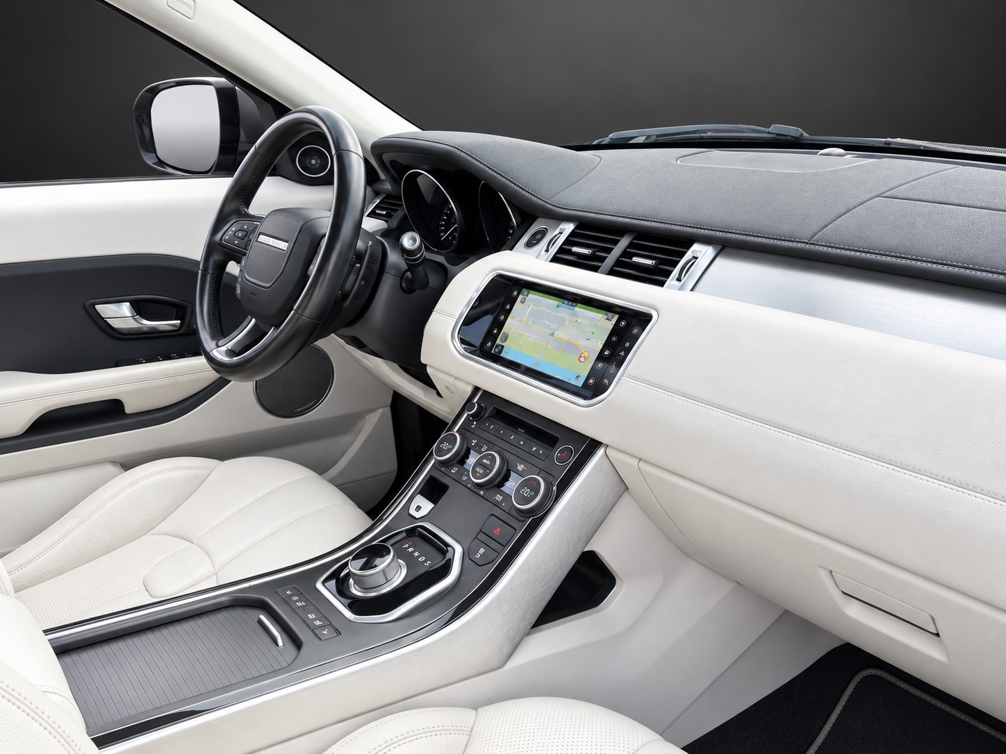 LAND ROVER Range Rover Evoque 2.2 SD4 Pure AT6 mit 190 PS-image-9