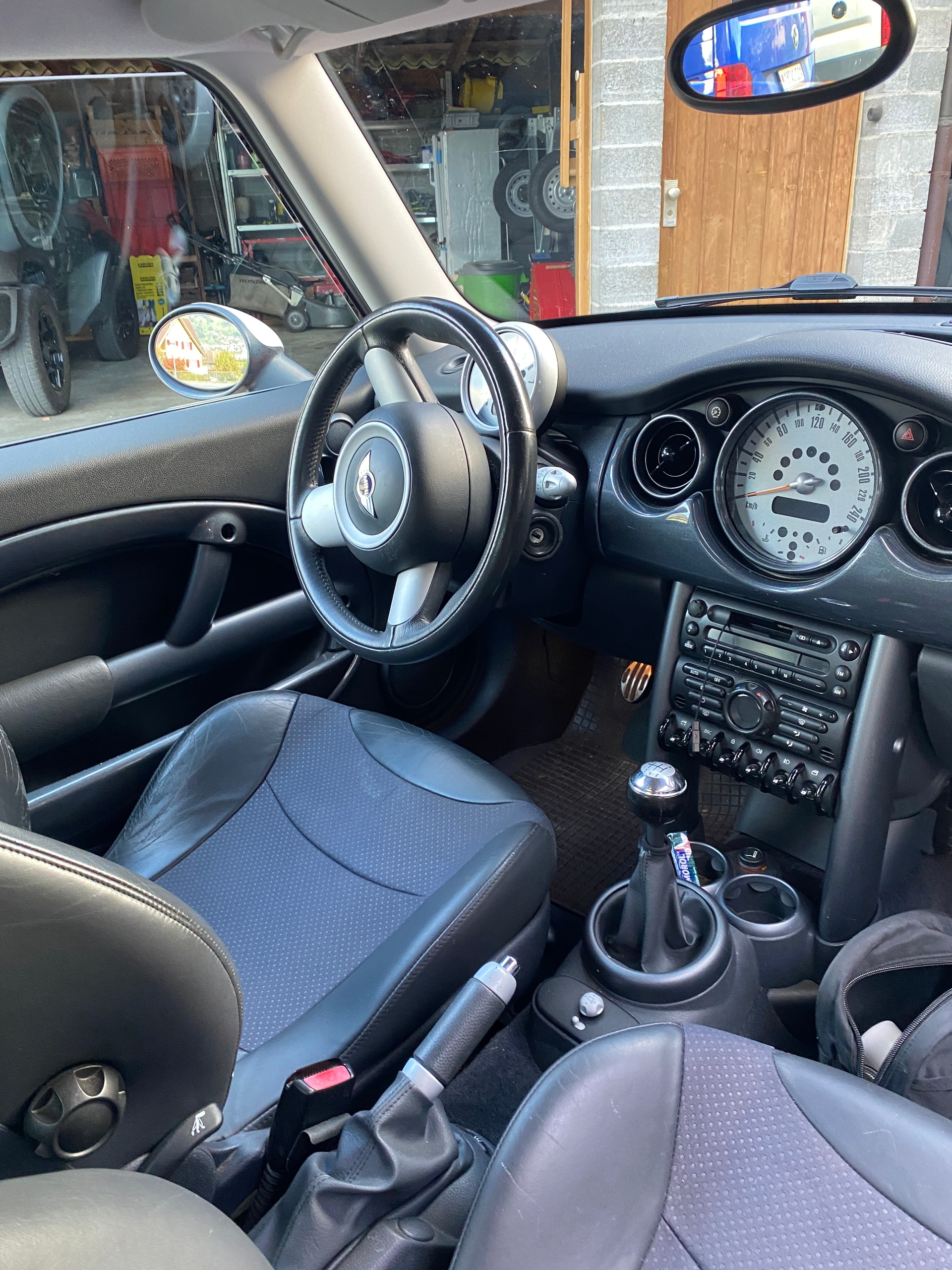 MINI Cooper s-image-4