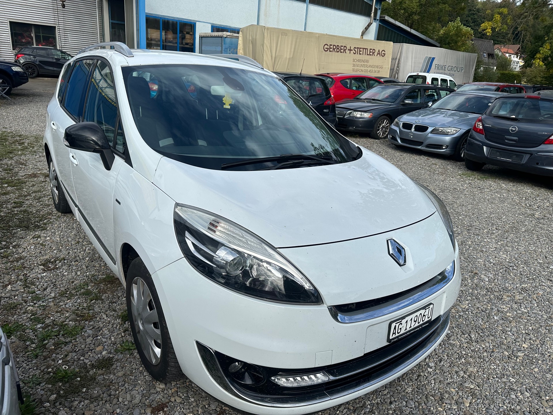 RENAULT Grand Scénic 1.4 16V Turbo Expression-image-3