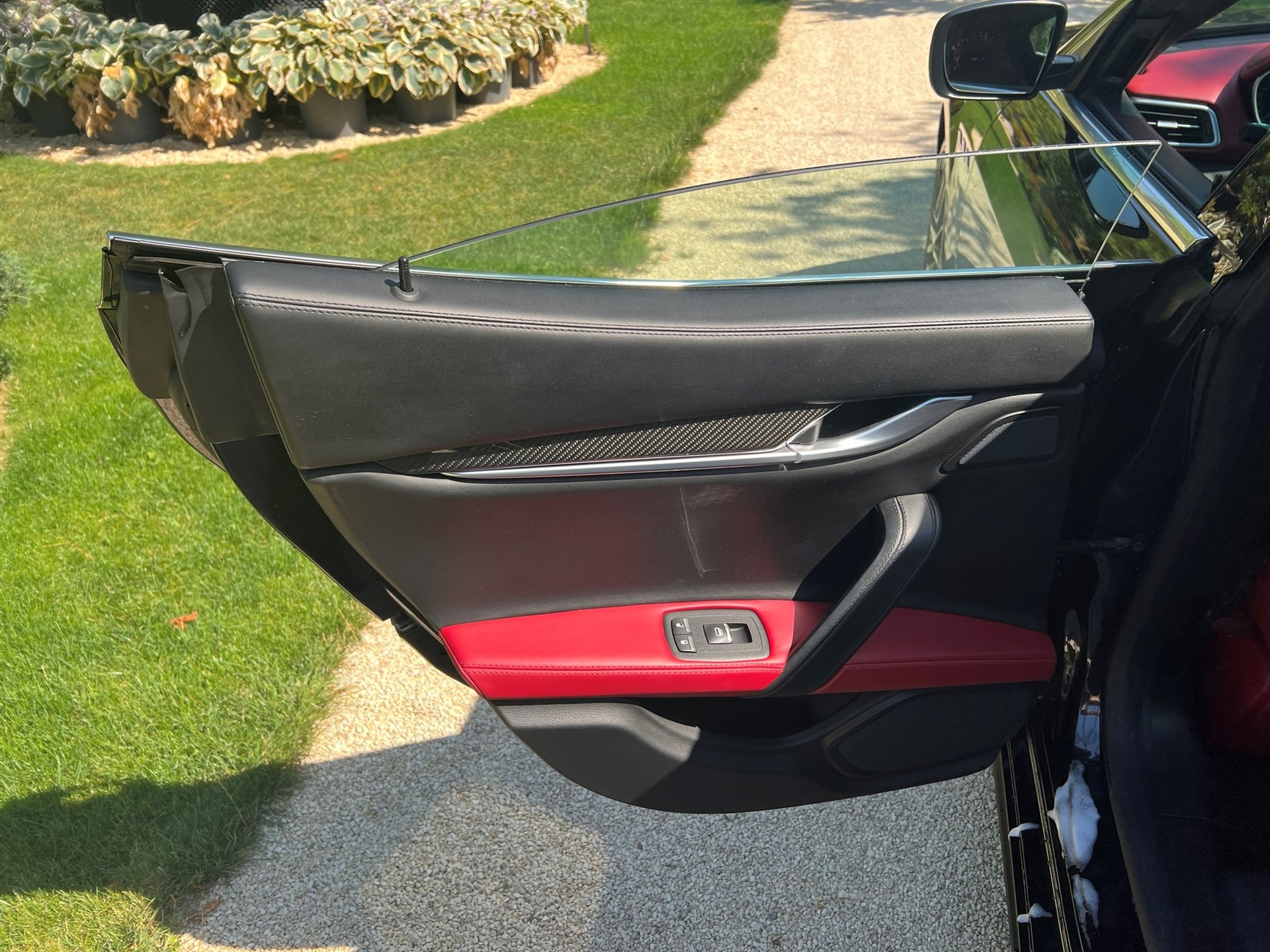 MASERATI Ghibli D 3.0 V6 Automatica-image-12