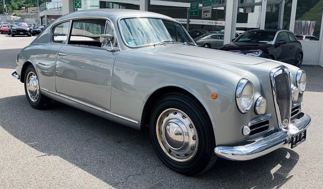 LANCIA AURELIA B20 2500 GT-showroom-element-1