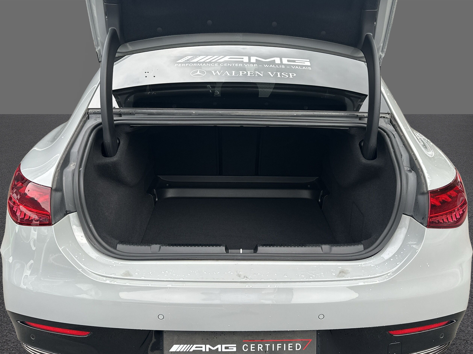 MERCEDES-BENZ EQE 43 AMG 4 Matic-image-19