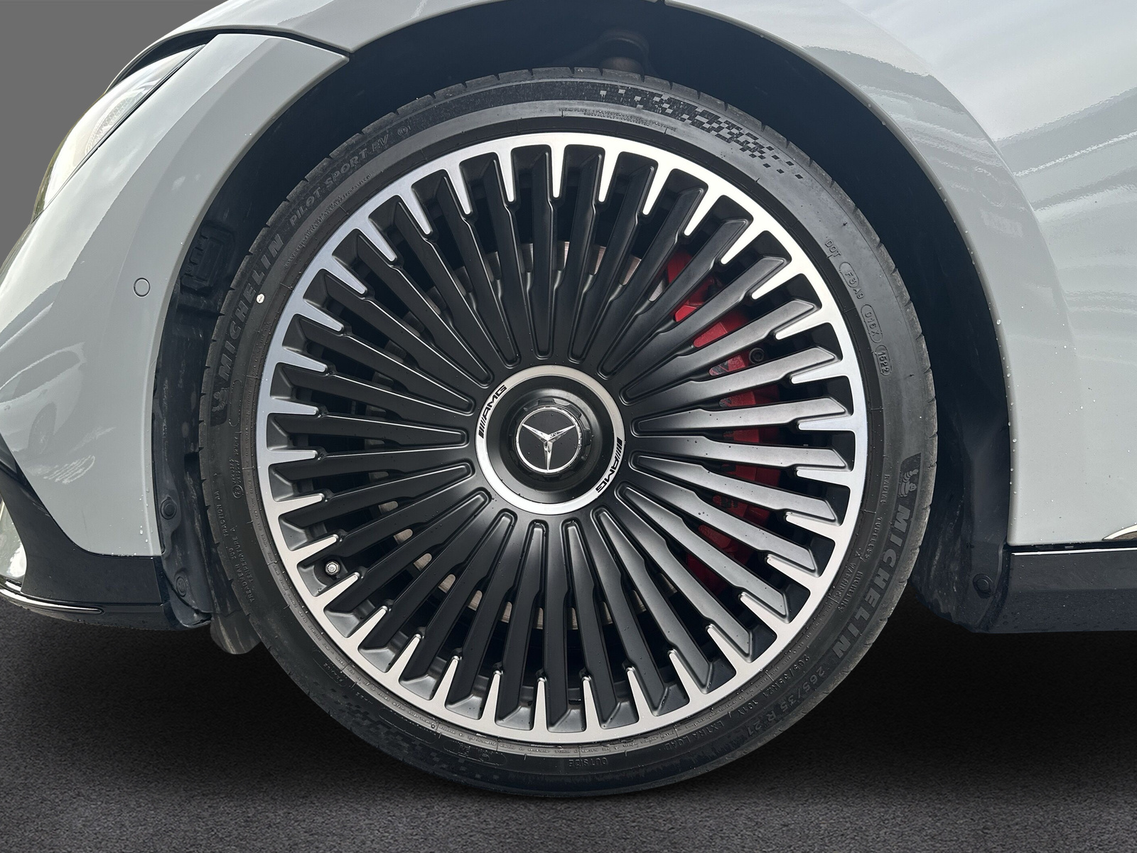 MERCEDES-BENZ EQE 43 AMG 4 Matic-image-20