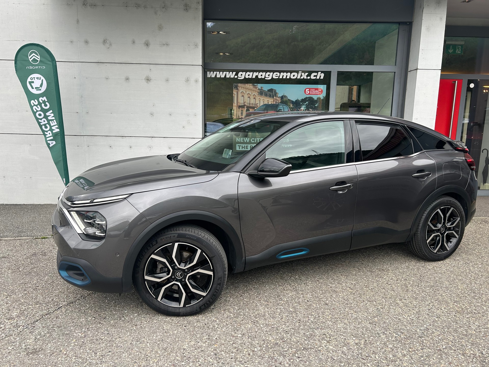 CITROEN C4 Electric Shine Pack-image-1
