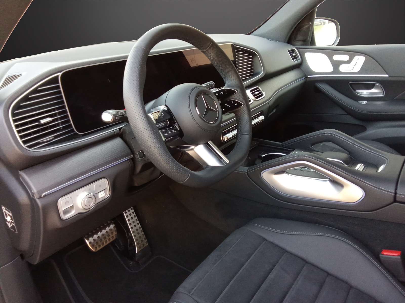 MERCEDES-BENZ GLE 300 d 4Matic 9G-Tronic-image-9