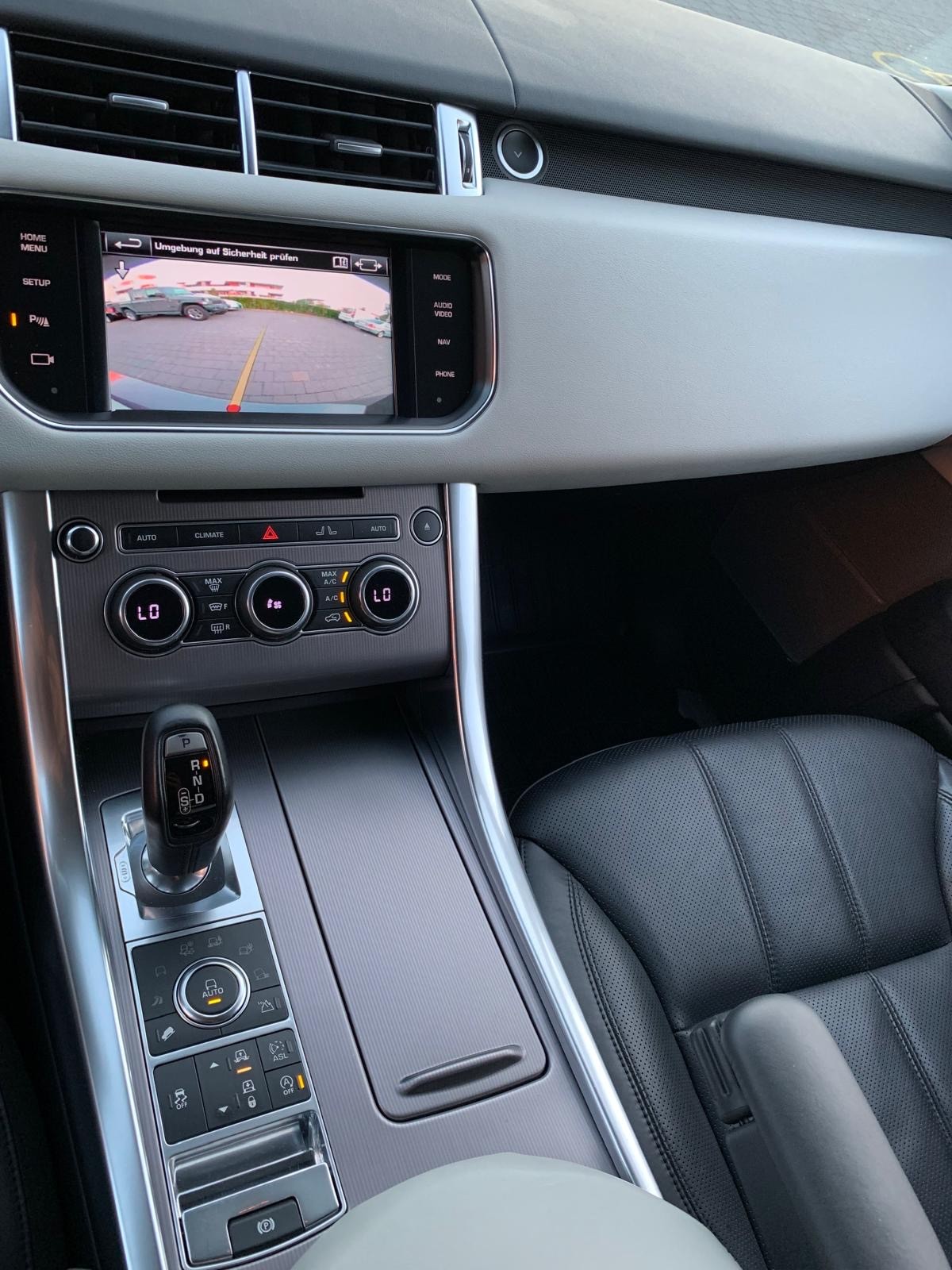 LAND ROVER Range Rover Sport 3.0 SDV6 HSE Dynamic Automatic-image-9