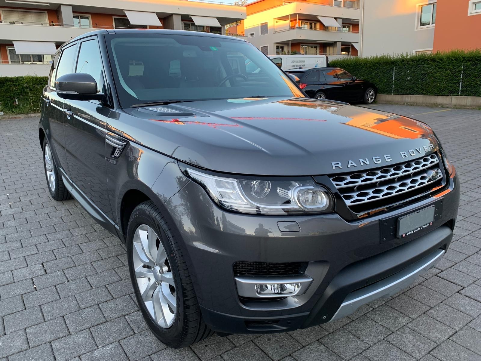LAND ROVER Range Rover Sport 3.0 SDV6 HSE Dynamic Automatic-image-1