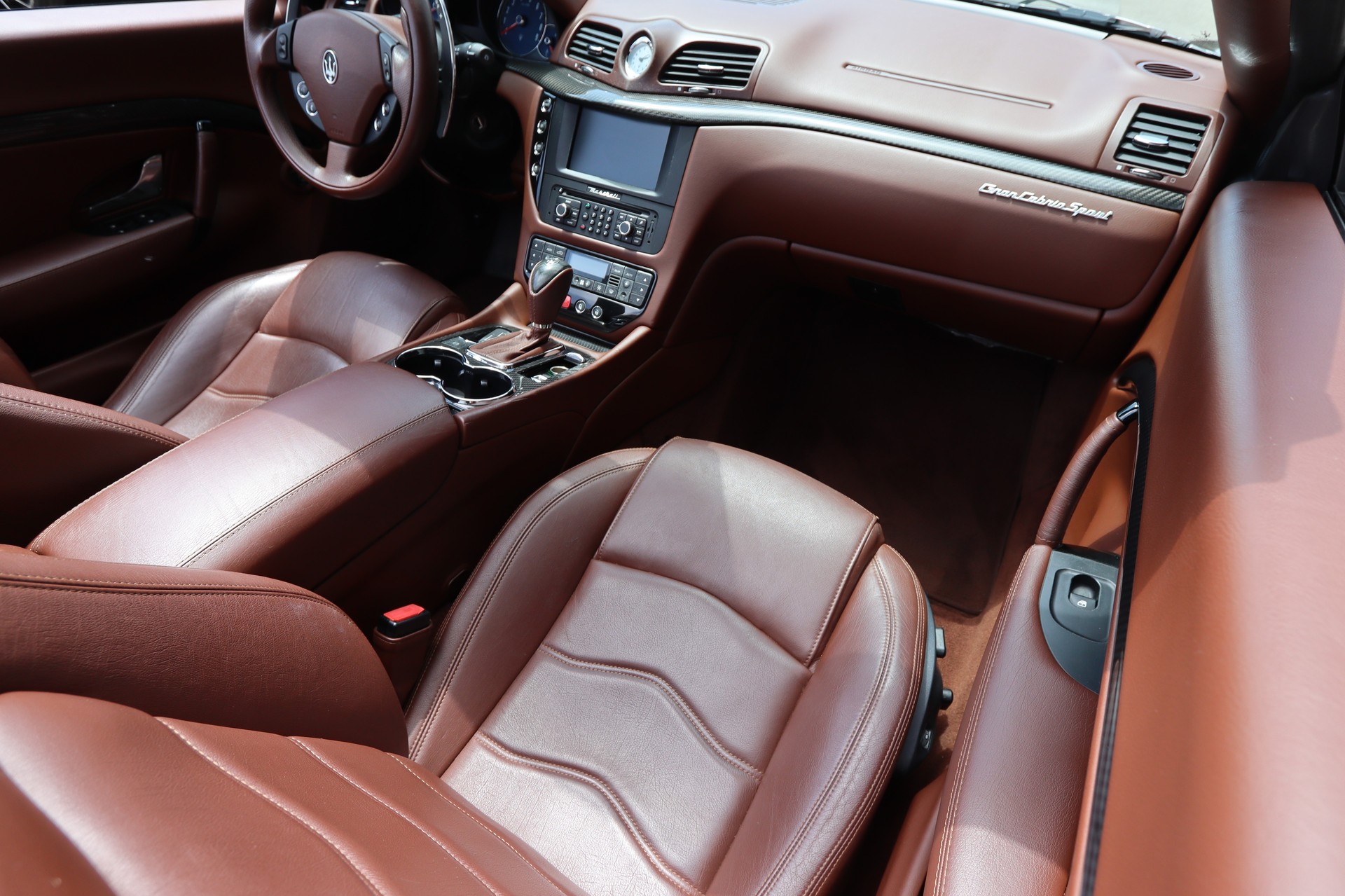 MASERATI GranCabrio Sport Automatica-image-23