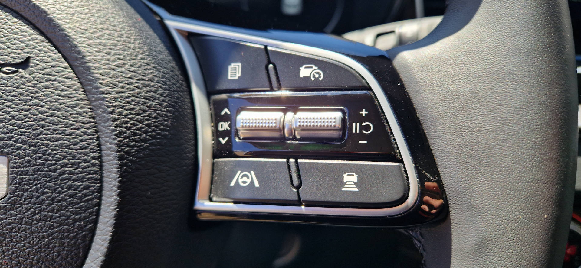KIA XCeed 1.6 GDi Plug-in Hybrid Style-image-7