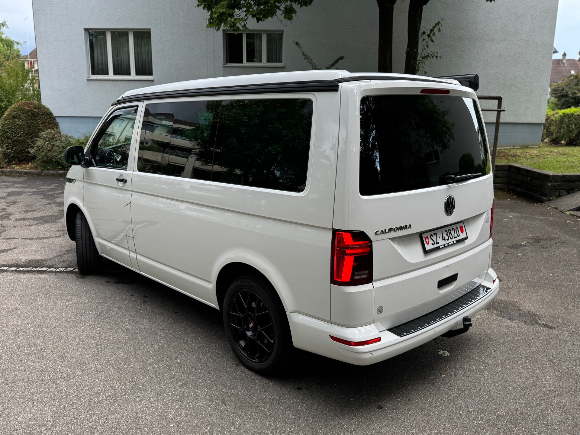 VW T6.1 California 2.0 TDI Beach DSG-image-6