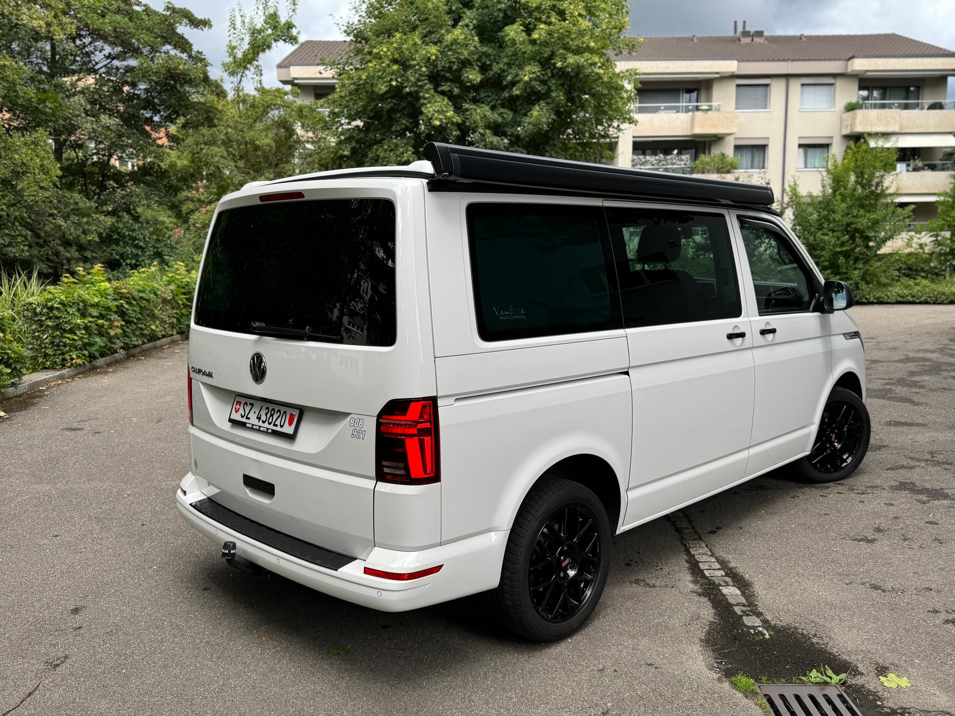 VW T6.1 California 2.0 TDI Beach DSG-image-4