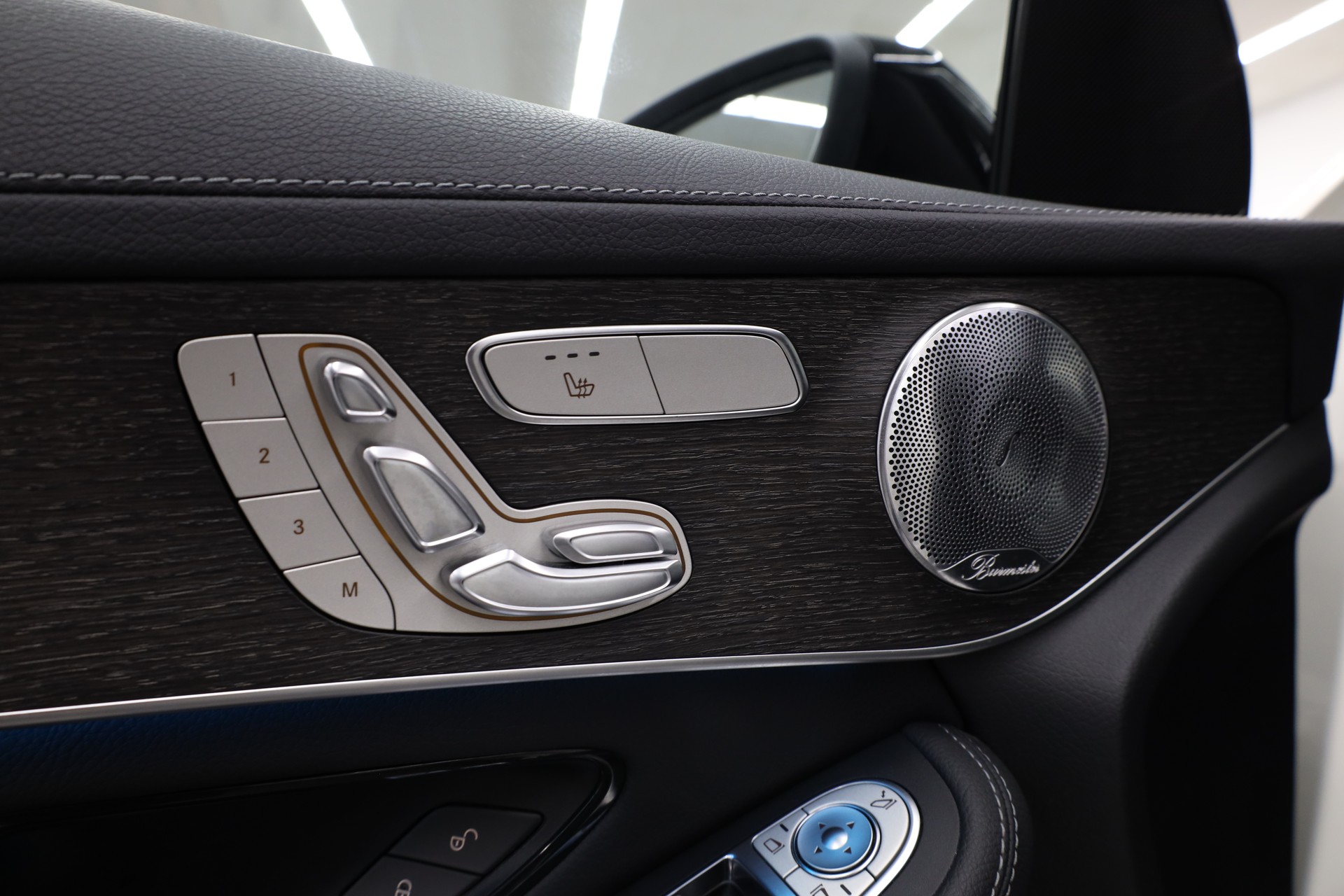 MERCEDES-BENZ GLC 43 AMG 4m-image-22
