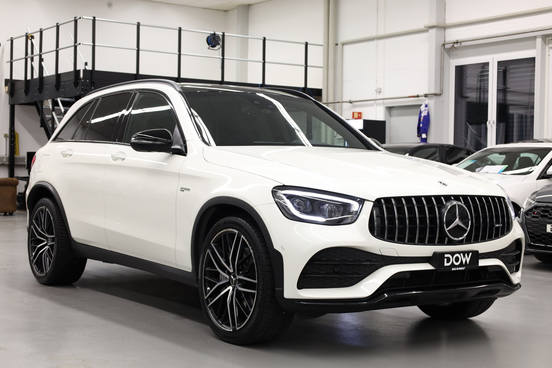 MERCEDES-BENZ GLC 43 AMG 4m-image-1