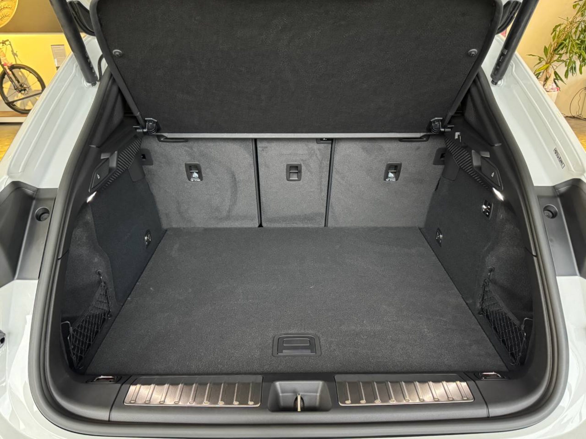 PORSCHE Macan 4S-image-29