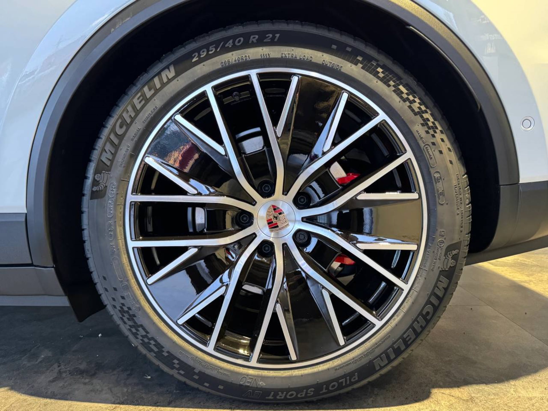 PORSCHE Macan 4S-image-11