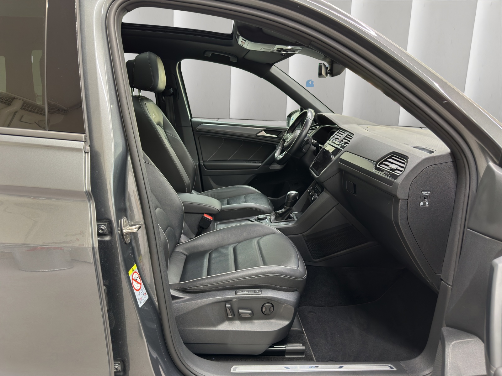 VW Tiguan 2.0 TSI Highline DSG-image-11