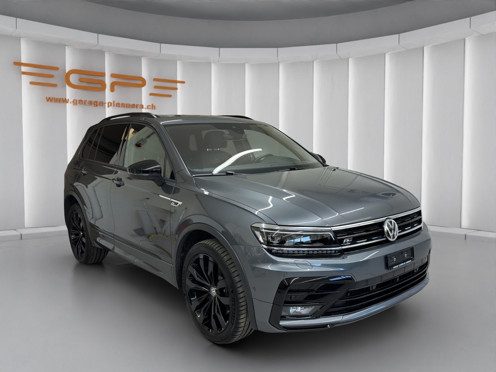 VW Tiguan 2.0 TSI Highline DSG-image-1