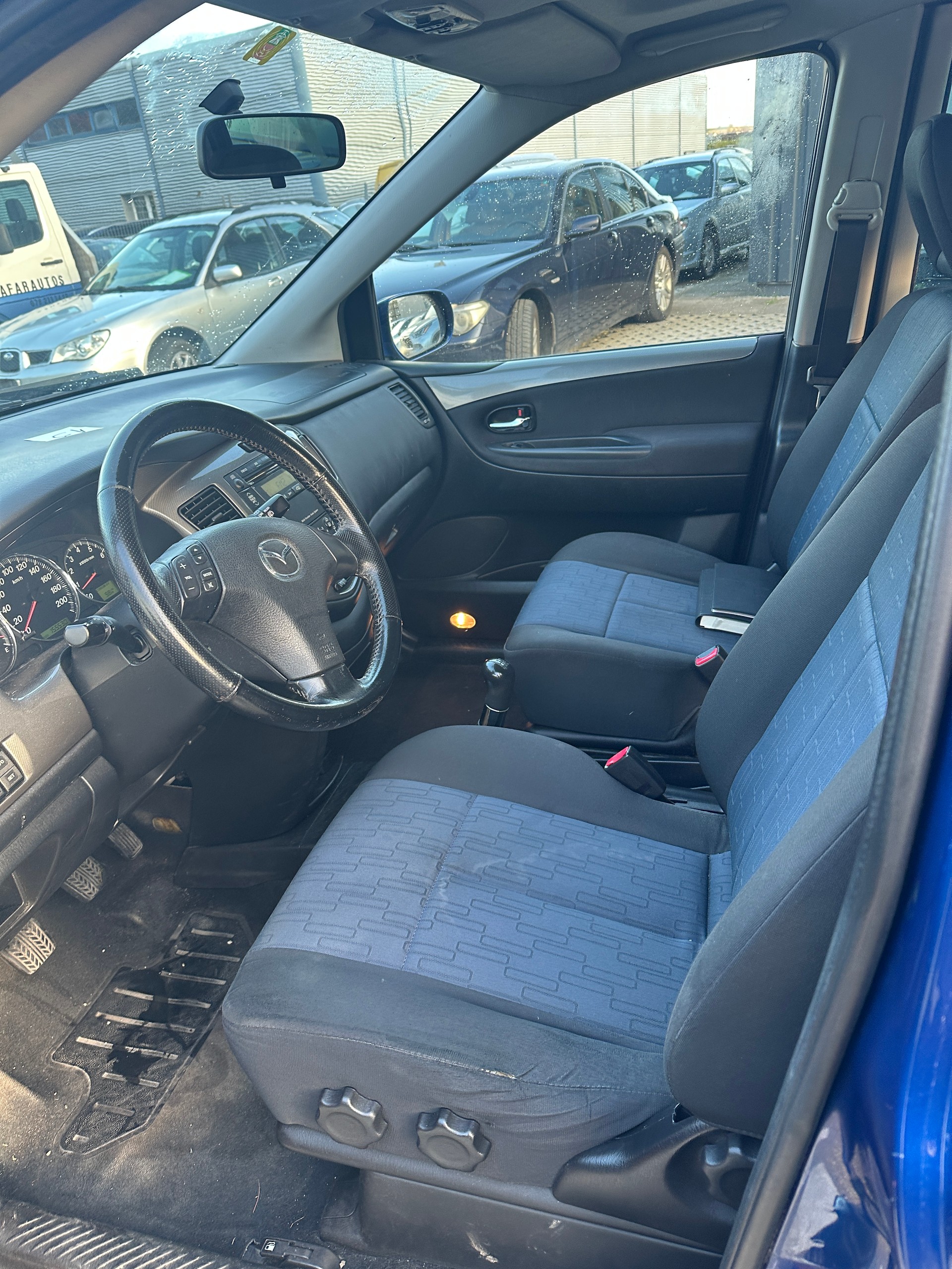 MAZDA MPV 2.3 16V (Confort)-image-5