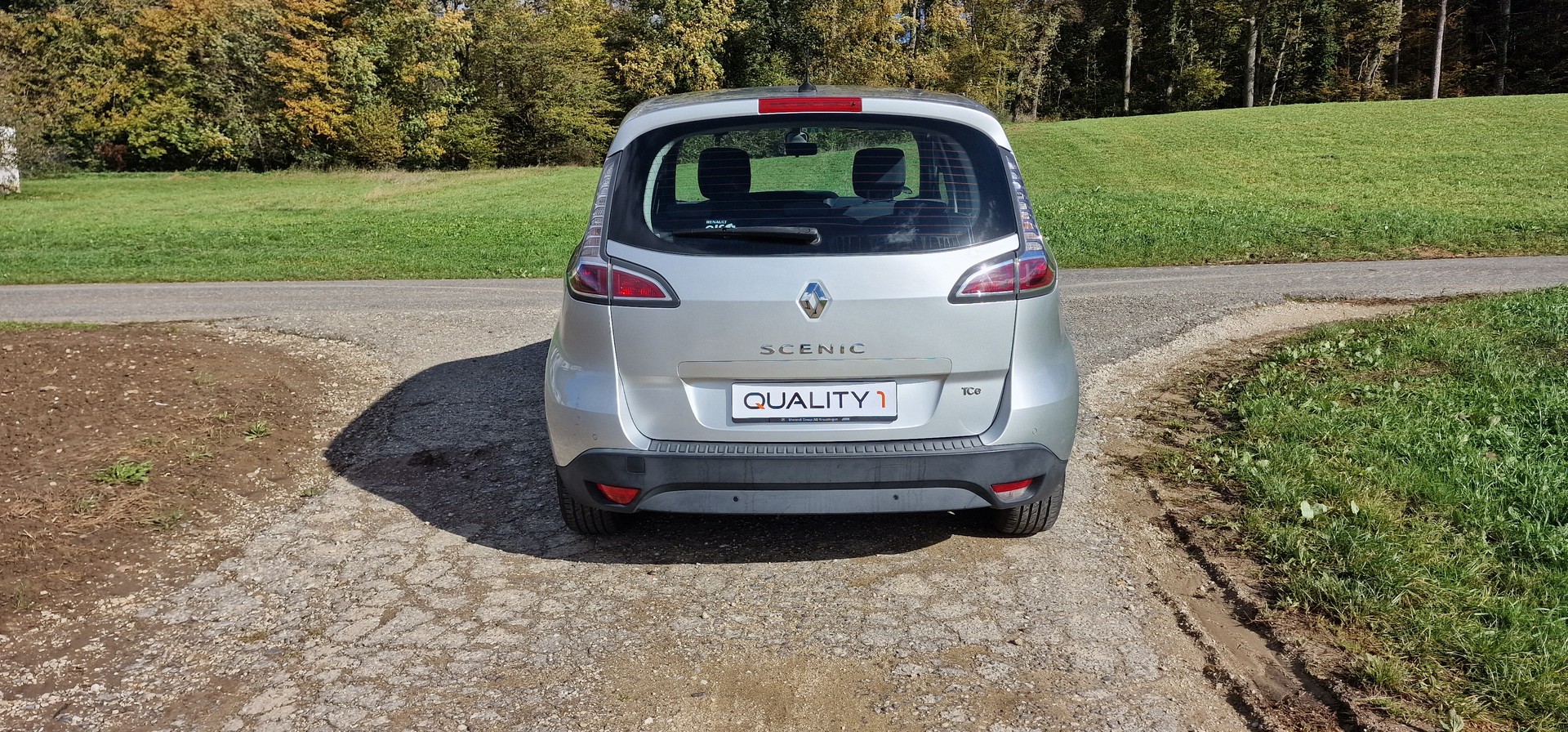RENAULT Scénic 1.2 16V Turbo Dynamique-image-4